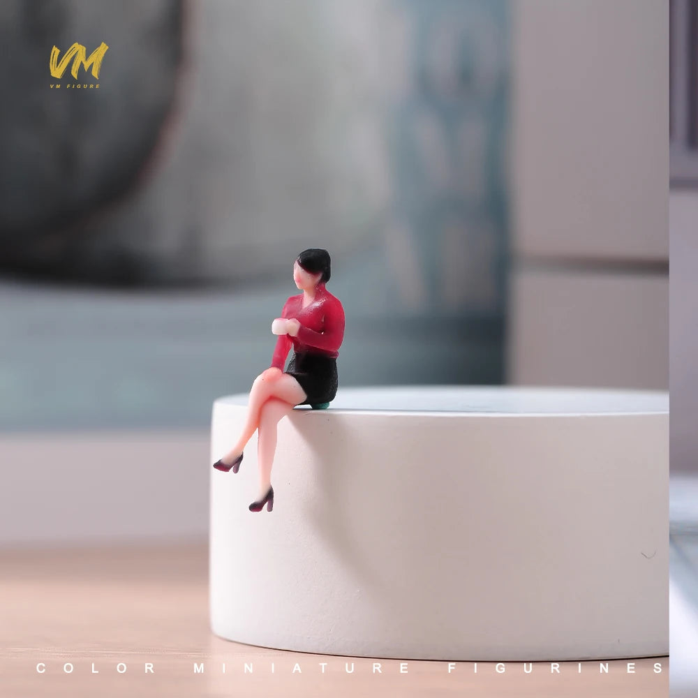 3D Miniature Figures - 1/64 Scale Racer Photographer Casual People Scene Props Model Ornaments for Vehicle Decor