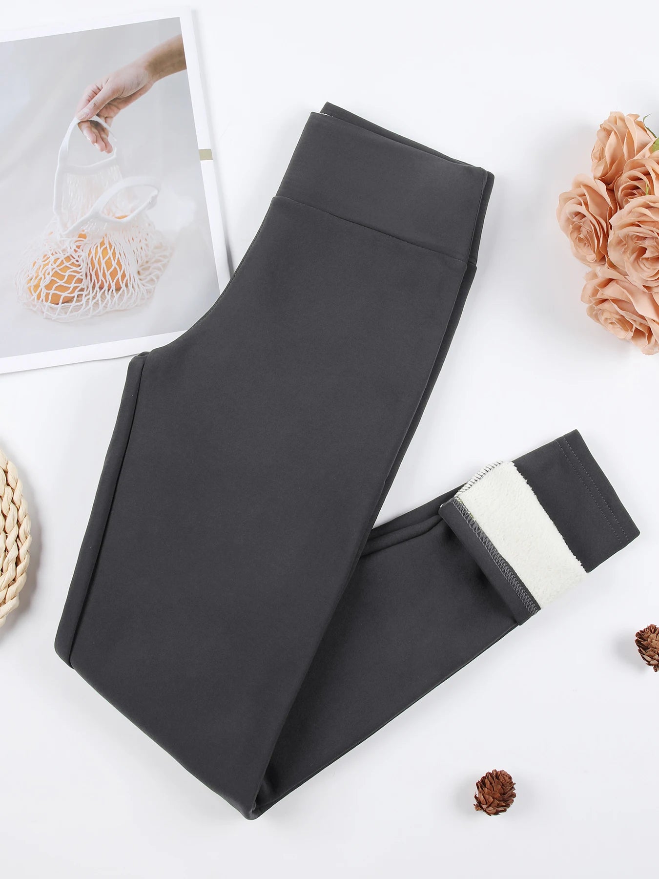 Women’s Velvet Leggings – High-Waist Thick Thermal Stretch Pants, Warm Winter Cold-Resistant Tights