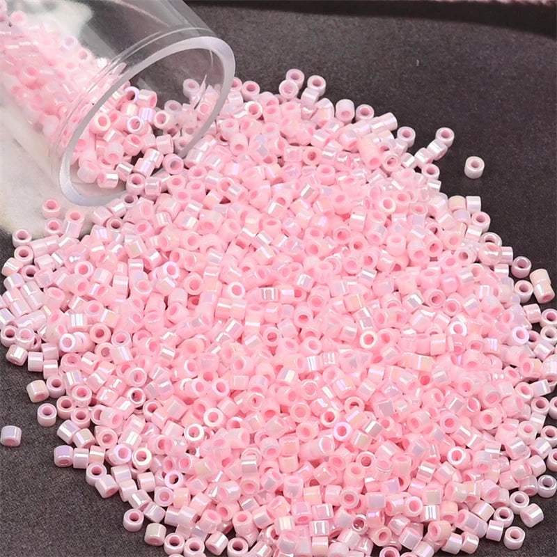 11/0 Mini Glass Beads – 2000PCS Small Cylindrical Beads for DIY Jewelry Making, Necklaces & Bracelets, 10g/Pack
