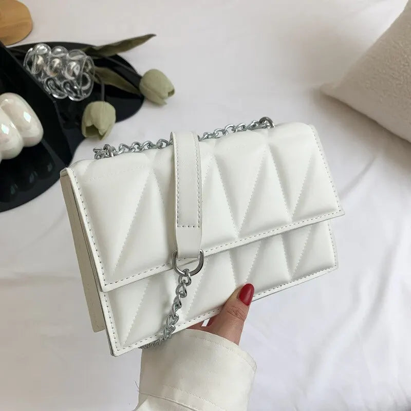 Fashion Trend Crossbody Single Bag: 2024 New Tide Korean Version Small Square Bag with Foreign-Style Chain