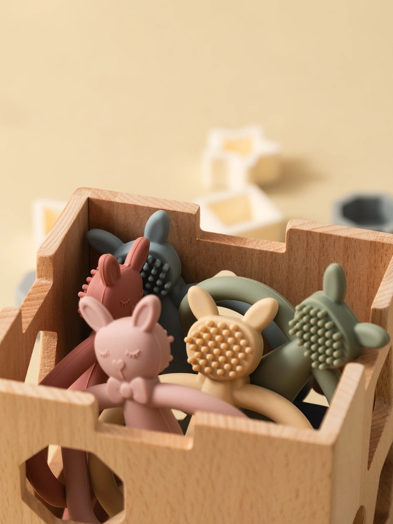 Silicone Baby Rabbit Teether Toy - Cartoon Nursing Chew Toy for Newborns Infants Teething Relief Gift