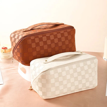 Plaid PU Cosmetic Bag: Luxury Large-Capacity Makeup Pouch - New Multifunctional Travel Toiletry Handbag
