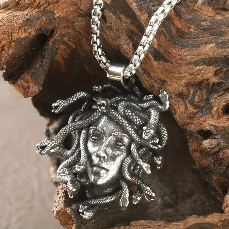 Men's Medusa Pendant Necklace - 316L Stainless Steel Vintage Snake Animal Jewelry for Parties and Gifts