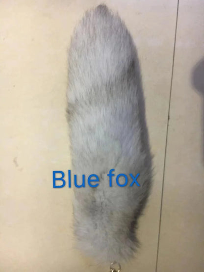 Real Fox Fur Tail Keychain – Large Natural Fur Pendant for Cosplay, Bags, Cars, and Women