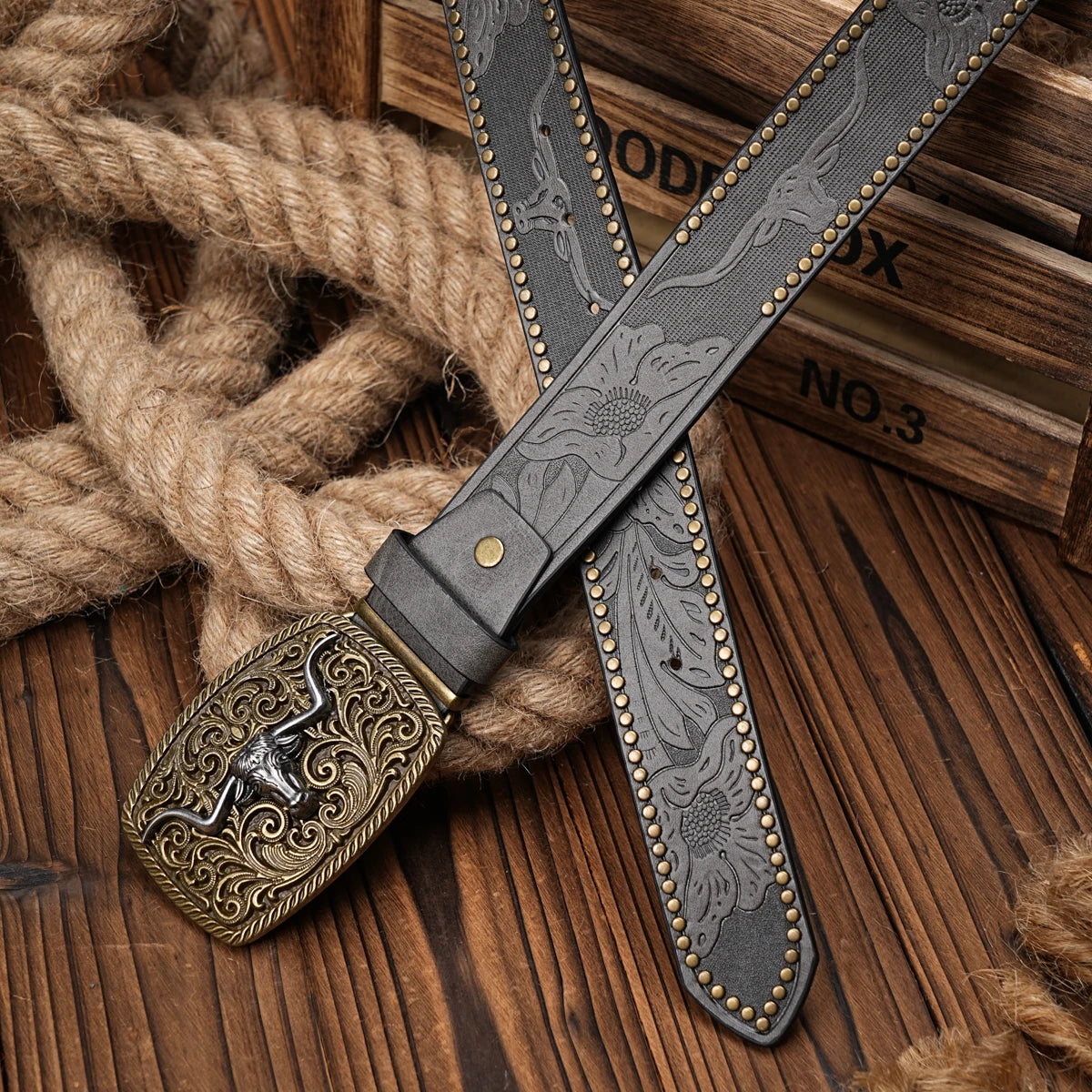 Men & Women Western Cowboy PU Leather Belt – Vintage Floral Engraved Buckle Belt for Jeans