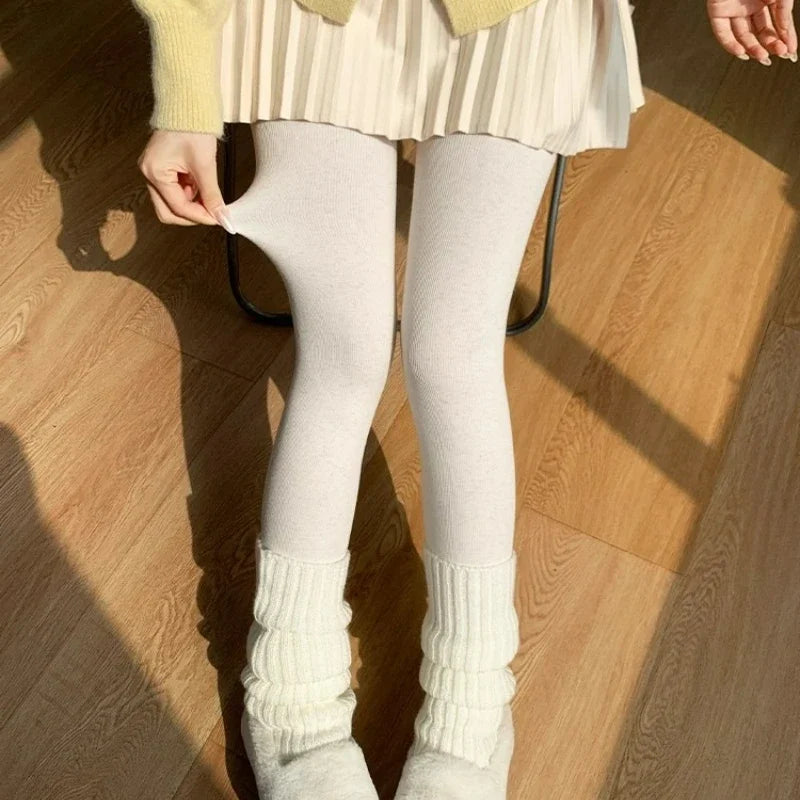 Women’s Winter Plush Leggings — Thicken Vertical Stripe Thermal Tights, High-Waist Fleece, Slim Fit, High Stretch