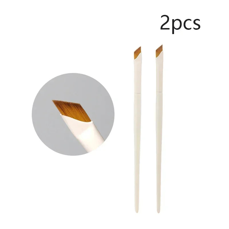 Ultra Thin Eyeliner & Eyebrow Brush – Precision Blade Angled Makeup Detail Brush for Eyes & Under-Eye Application