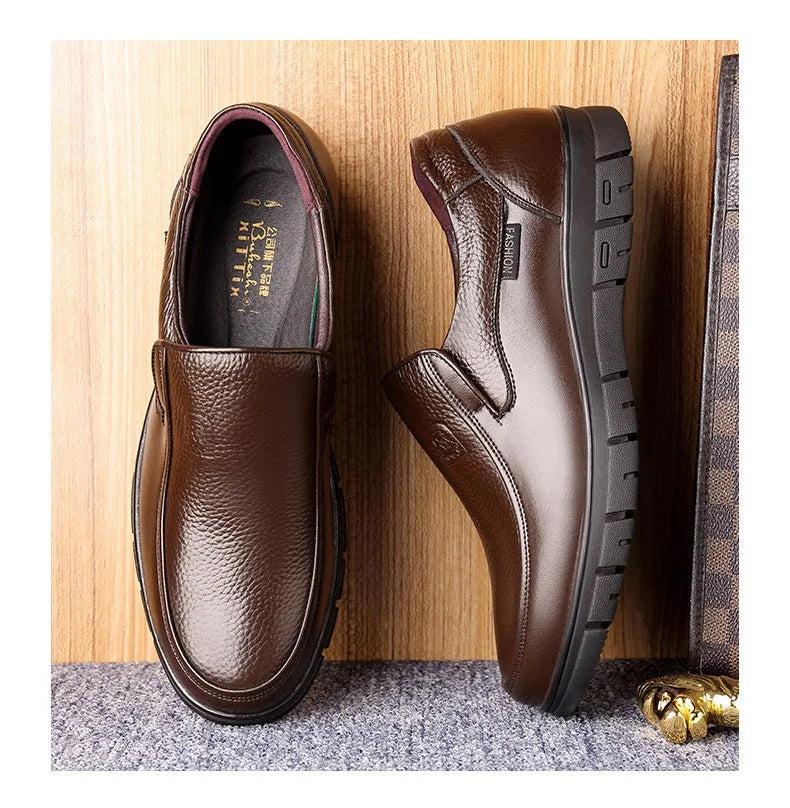 Genuine Leather Casual Shoes for Men – Flat Platform Walking Loafers, Breathable Handmade Outdoor Sneakers