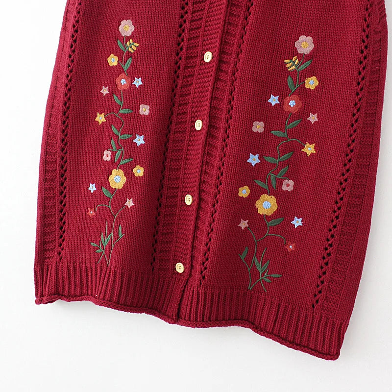 Plus Size Women's Embroidered Hollow Knit Sweater Vest – V-Neck Cardigan, Casual Autumn Fashion, E2 3023