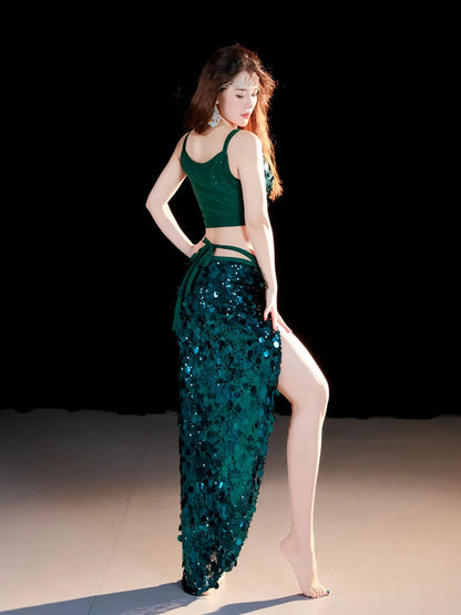 2-Piece Belly Dance Costume Set for Women – Sexy Sequin Top & Skirt Outfit for Stage Performance & Training