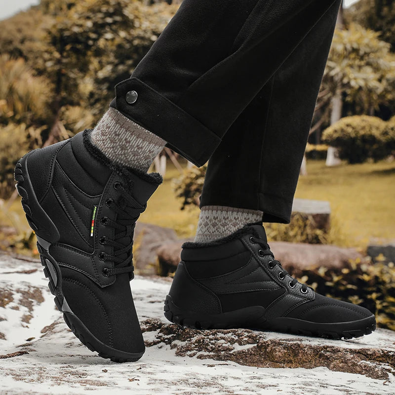 Men's Winter Boots – Snow Barefoot Outdoor Non-Slip Warm Fur Ankle Boots, Lightweight Hiking Sneakers in Plus Sizes