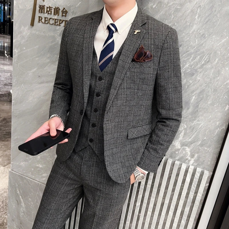 Men’s British Style 3-Piece Suit Set - Slim Fit Vest & Trousers Formal Banquet Fashion Ensemble