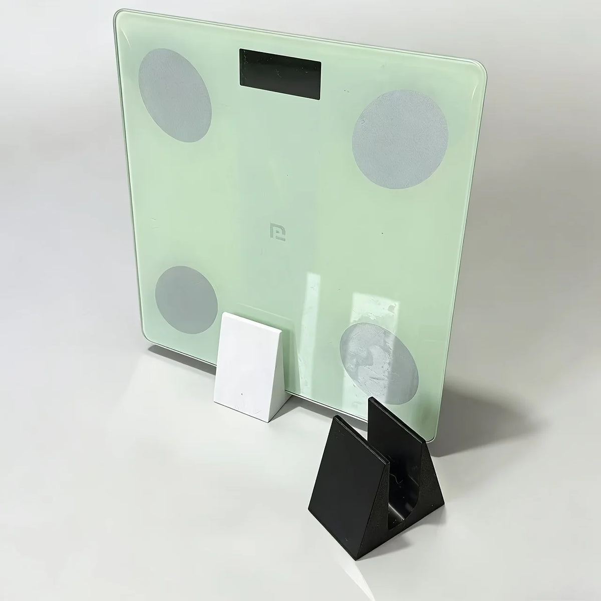 Body Fat Scale Storage Rack - Floor-Standing Weight Scale Organizer Shelf