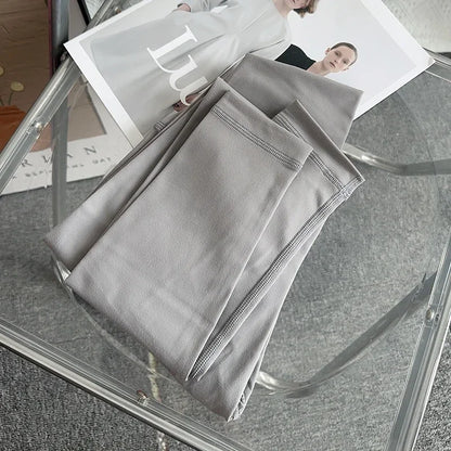 Women’s High Waist Naked-Feel Yoga Pants – Seamless, Stretchy, Breathable Leggings for Running, Cycling & Gym