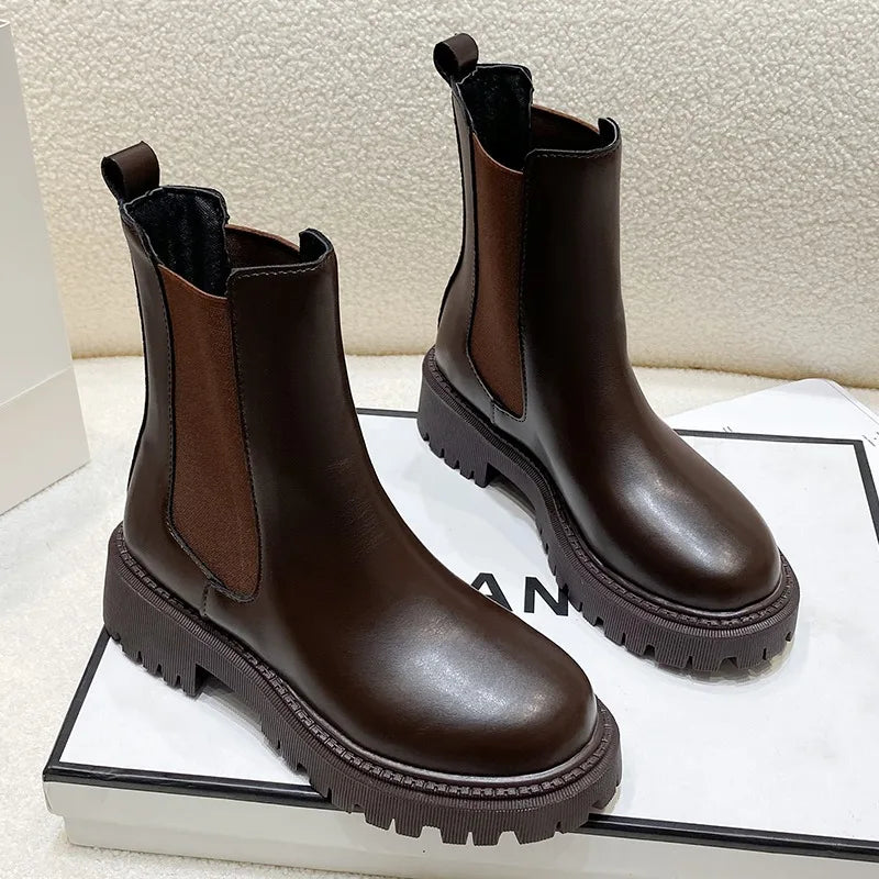 2024 Chelsea Boots – New Thick-Soled Women's Short Boots, Fashionable Autumn & Winter Shoes