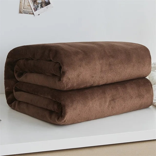 230GSM Coral Fleece Flannel Blanket – Soft Warm Solid Color Bedspread Sofa Throw Faux Fur Plaid Blanket (Blue/Pink)