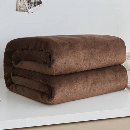 230GSM Coral Fleece Flannel Blanket – Soft Warm Solid Color Bedspread Sofa Throw Faux Fur Plaid Blanket (Blue/Pink)