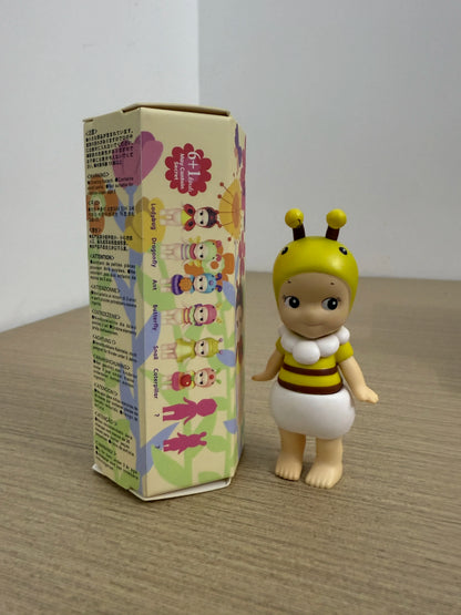 Sonny Angel Bugs World Series Mini Figure Blind Box — Cute Anime Surprise Collectible Gift