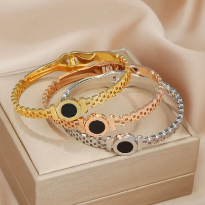 Men's & Women's Fashion Roman Digital Watch – Stainless Steel Bracelet for Travel, Banquet, Party & Gifts