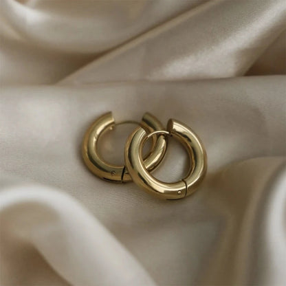 20mm Stainless Steel Hoop Earrings – Smooth Round Chunky Huggie Earrings for Women Jewelry Accessories