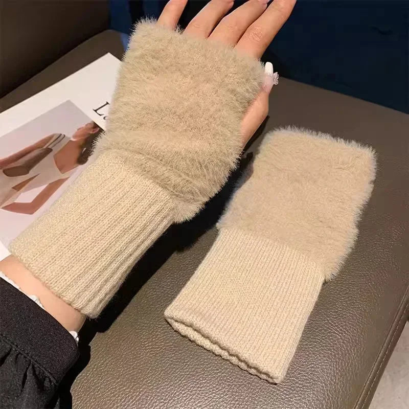 New Solid Color Plush Gloves for Women - Warm Luxury Woolen Knitted Touch Screen Half Finger Gloves for Autumn and Winter