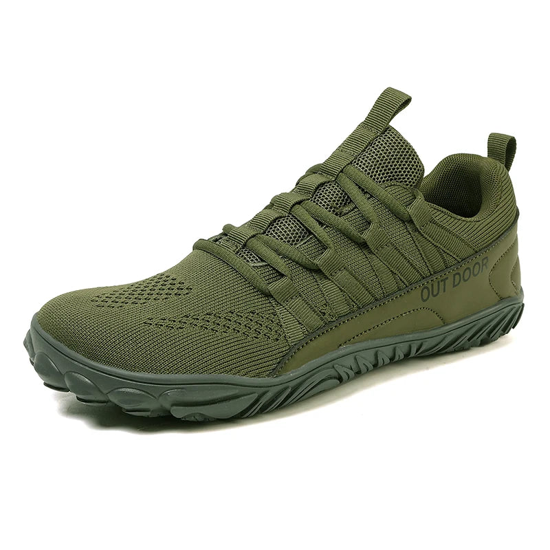 New Plus-Size Hiking & Outdoor Shoes – Wide Fit Barefoot Casual Sneakers for Men & Women