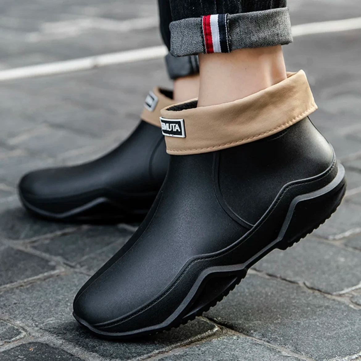 New Waterproof Rain Shoes for Women & Men – Ankle Rain Boots, Anti-Slip, Wear-Resistant, Plush for Summer & Winter