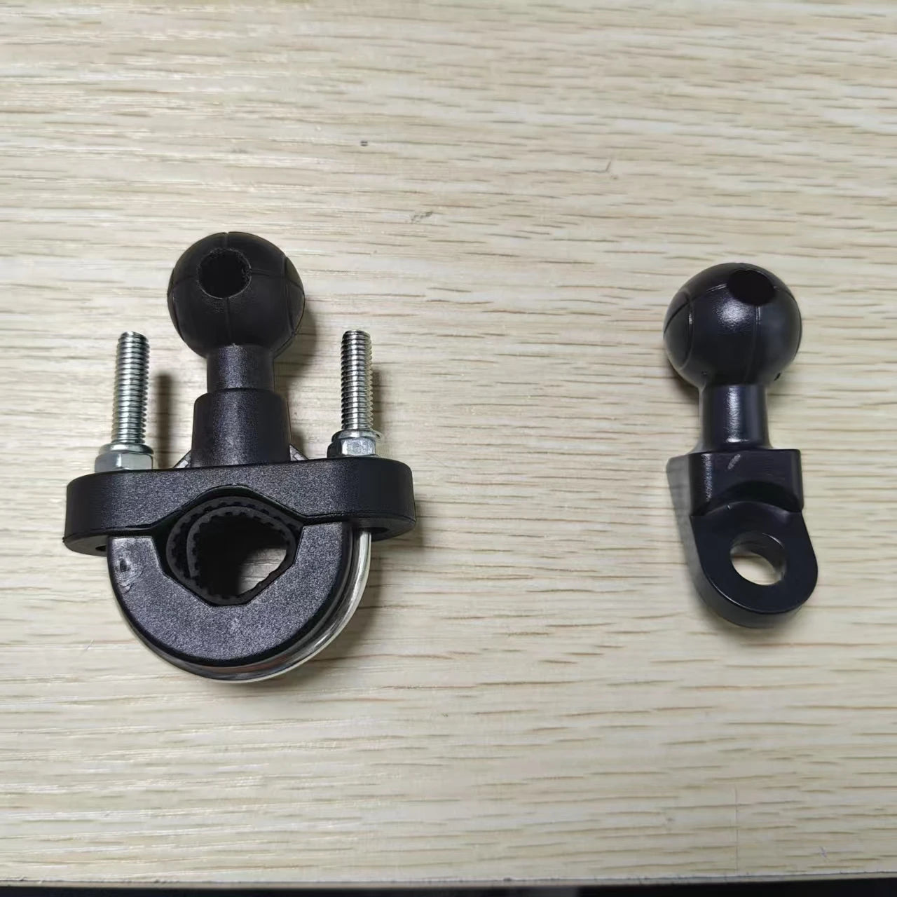 Adjustable Motorcycle Phone Holder with Shock Absorber – 360° Rotating Mobile Mount for Scooter, ATV, Bike