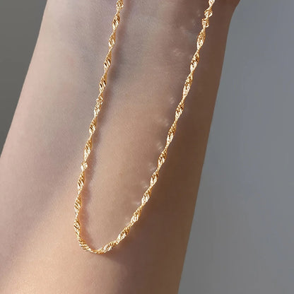 Exquisite Gold Plated Stainless Steel Thin Necklace – Simple Clavicle Chain for Women, Elegant Fashion Jewelry