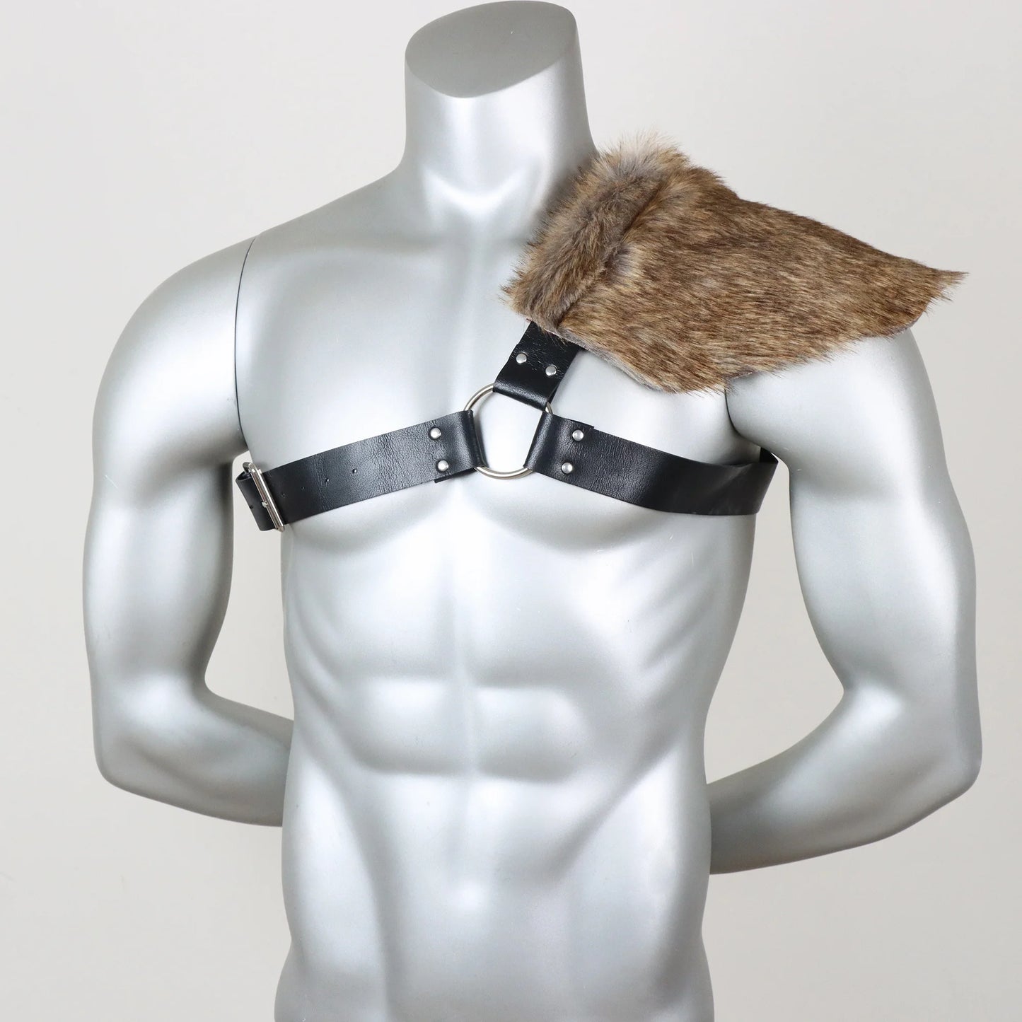 UYEE Men's Medieval Viking Fur Shawl – Barbarian Shoulder Cowl Mantle with Chest Belt & Fur Capelet for Cosplay