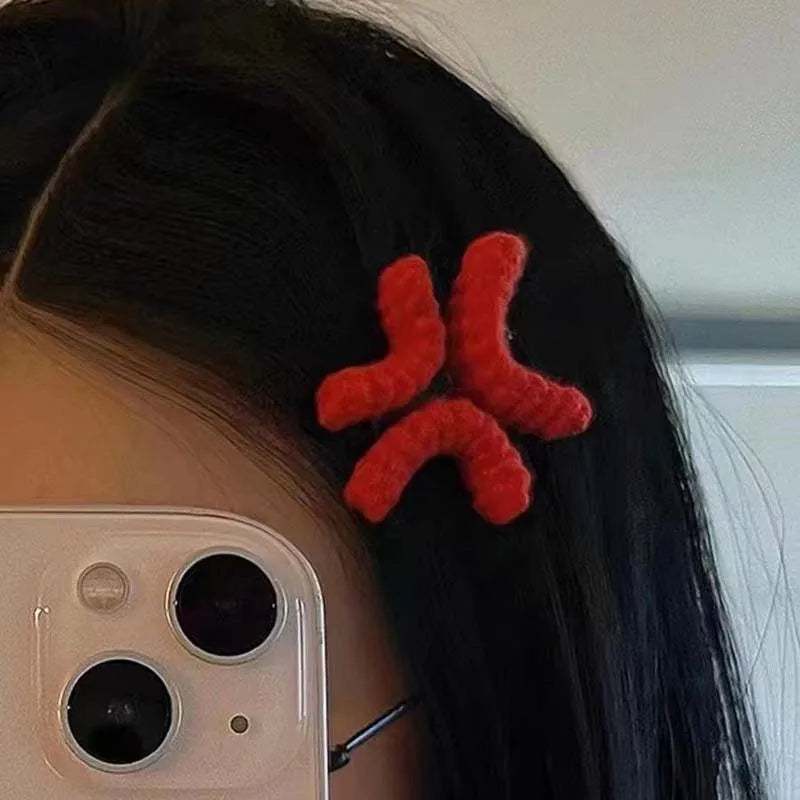 Angry Duck Hair Clip - Novelty Crochet Yarn Duckbill Side Clip for Fun Hairstyles