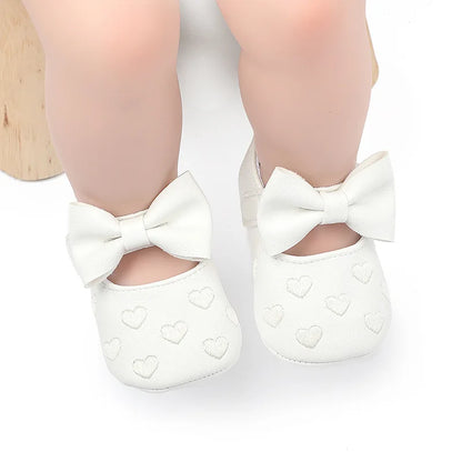 Baby Girls Shoes - Classic Dress Style with Cute Bow-Knot Heart, Anti-Slip Soft Sole First Walkers for Infants 0-18m