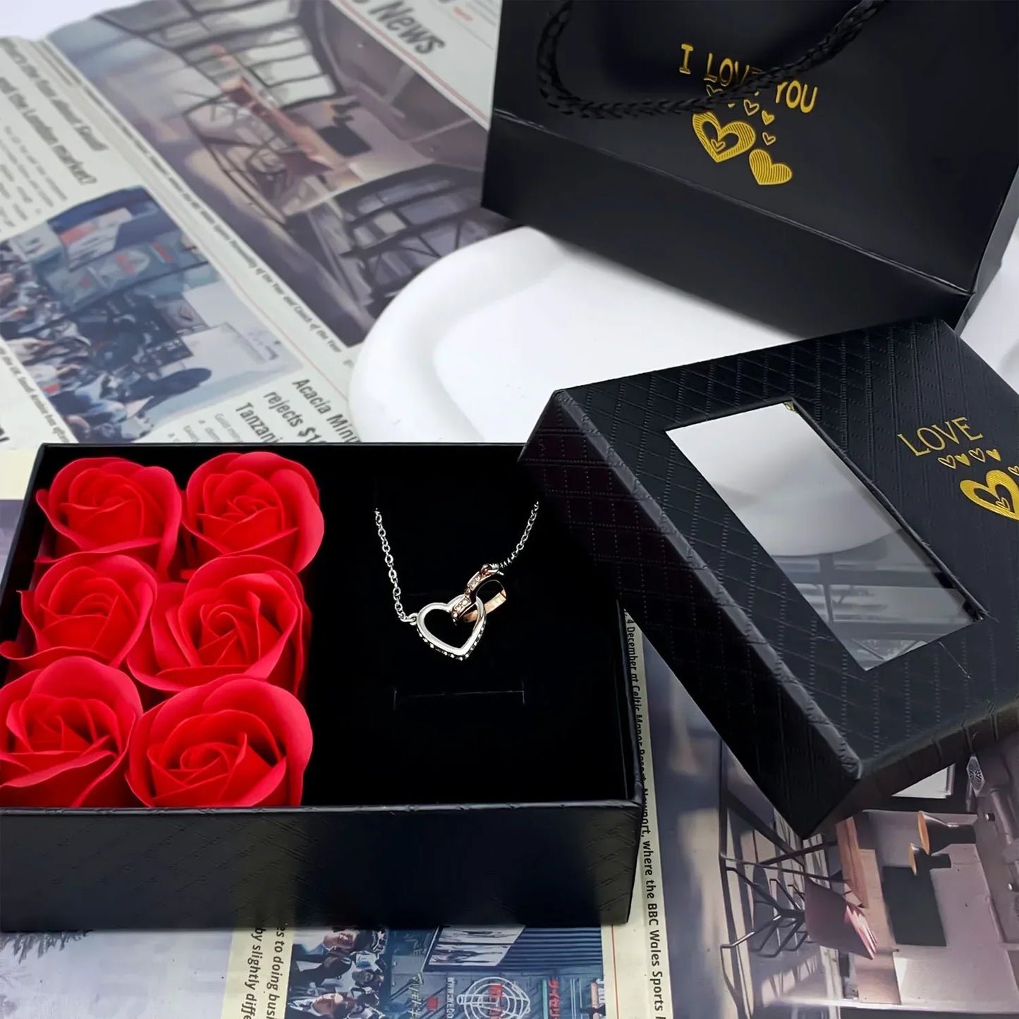 Window Opening Jewelry Box - Romantic 6 Rose Pendants, Ring & Bracelet Gift Packaging for Valentine's Day, Eternal Flower Design
