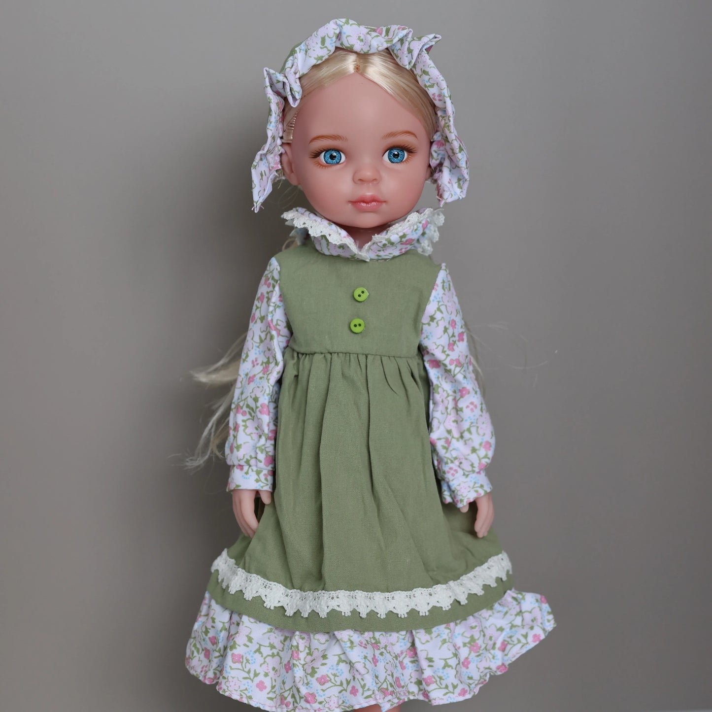 13-Inch Lifelike Girl Doll – Movable Figure with Clothes & Shoes, Realistic Toy Birthday Gift