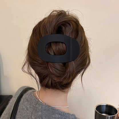 Elegant Matte Hair Claw Clip – Acetate Crab Hairgrip Spoon Barrette for Women Ponytail Styling Hair Accessories