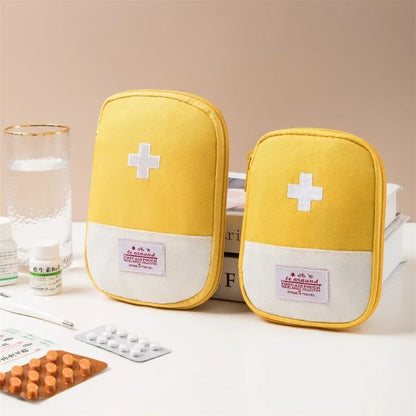 Portable Medicine Bag – Cute First Aid Kit Organizer, Medical Emergency Kit for Travel, Outdoor & Household Pill Storage