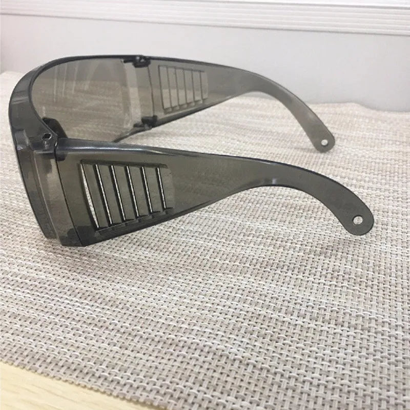 Unisex Cycling Sunglasses: Vented Goggles for Outdoor Sports - Windproof, Dustproof, UV Protective Eyewear for Enhanced Eye Protection