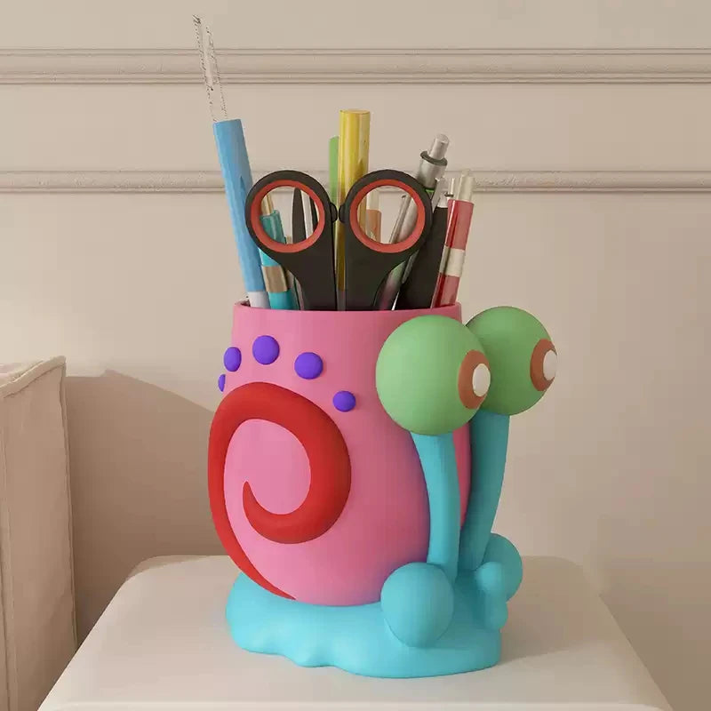 SpongeBob SquarePants Gary Resin Figure — Cute Desktop Pen Holder & Collectible Decoration