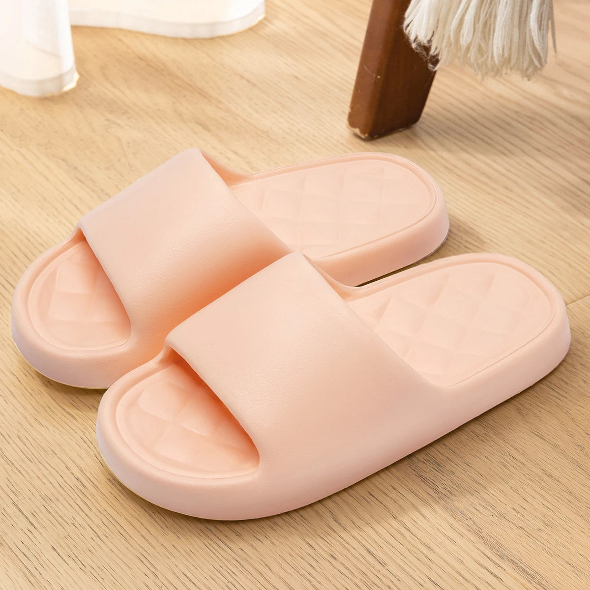 Men’s Summer Cloud Slippers – Soft Non-Slip Sole Sandals for Home, Beach, Indoor & Outdoor Casual Wear