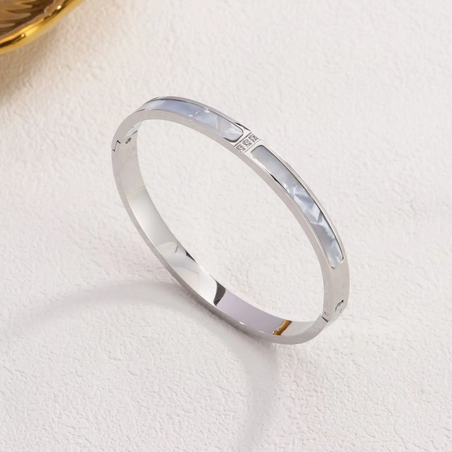 Classic Multi-Style Stainless Steel Bracelet Set for Women – Stackable Fashion Jewelry for Daily Wear