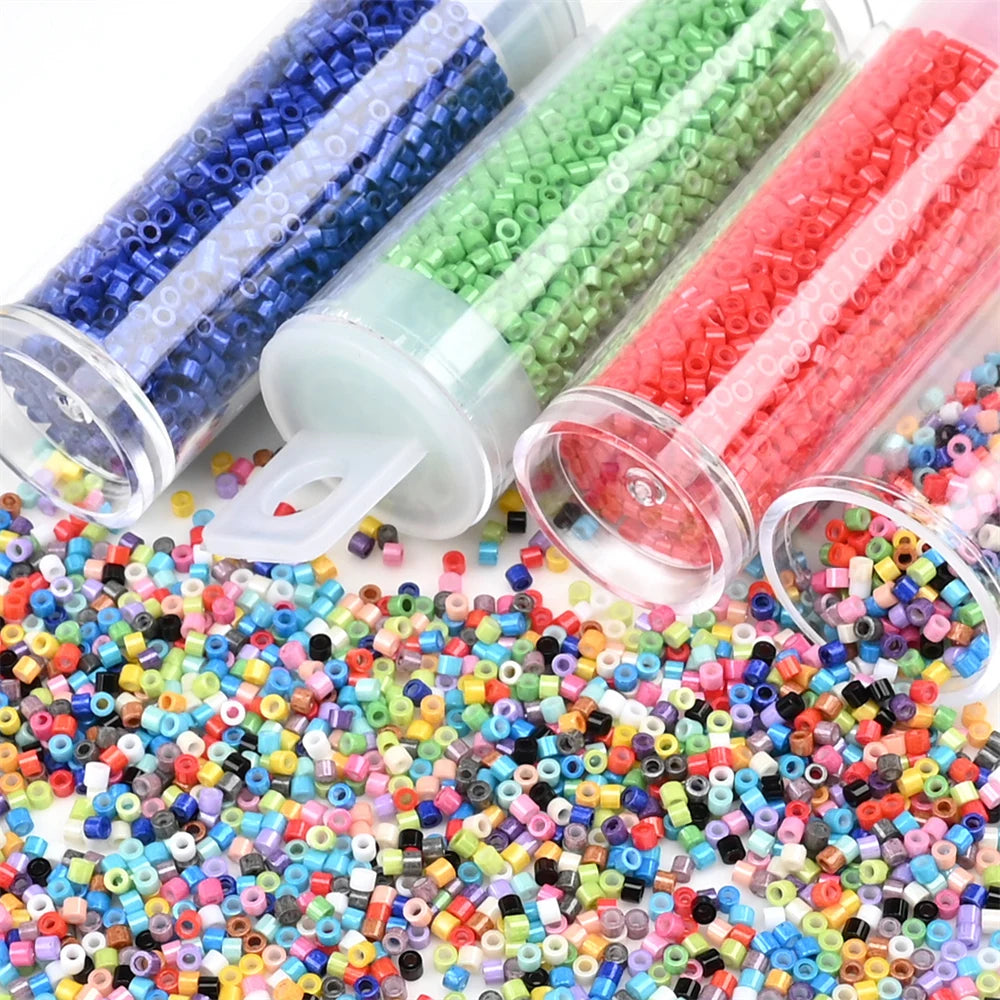 11/0 Mini Glass Beads – 2000PCS Small Cylindrical Beads for DIY Jewelry Making, Necklaces & Bracelets, 10g/Pack