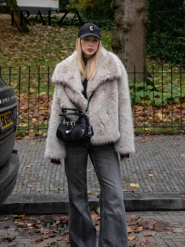 TRAF 2024 Women's Cropped Faux Fur Jacket – Chic Lapel Collar, Long Sleeve, Front Snap-Button Thick Coat