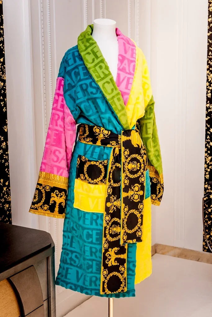 Luxury Plush Unisex Bathrobe - Ultra-Soft Long Sleeve Spa Robe with Sash and Pockets