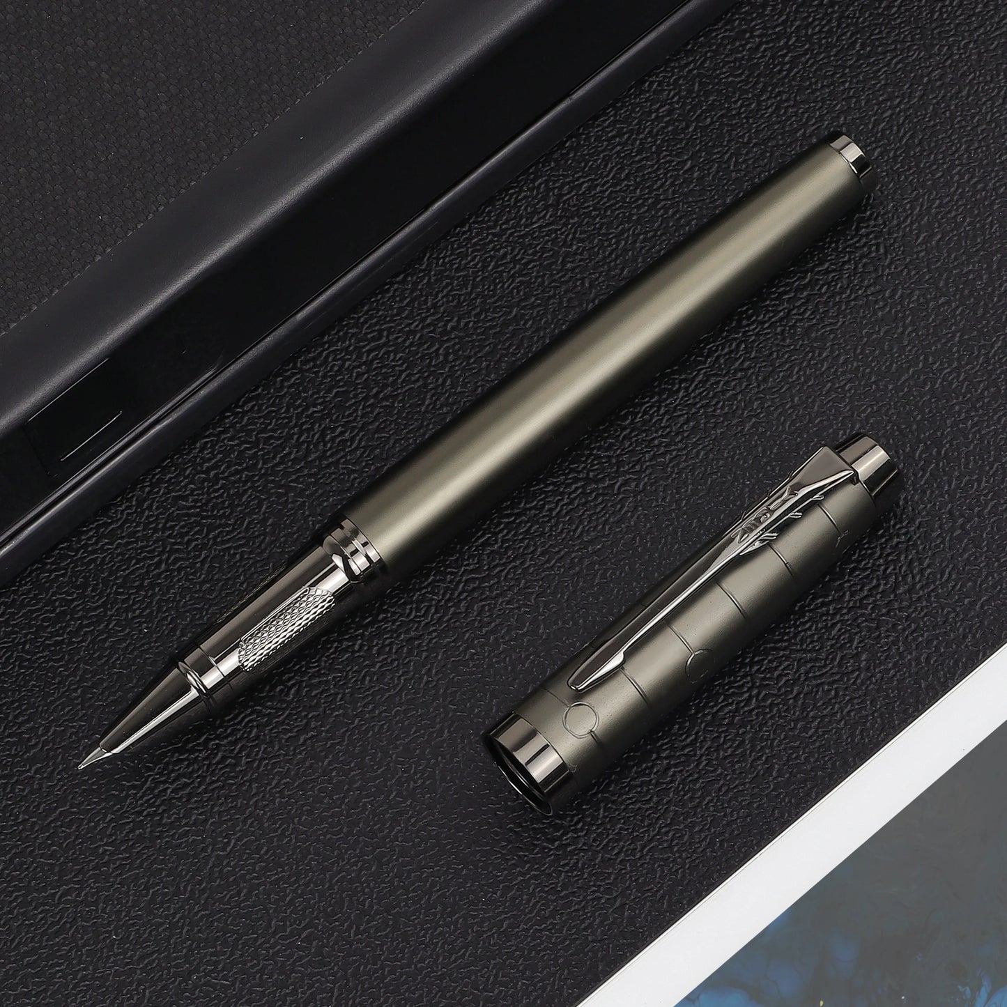 Luxury Gunmetal Fountain Pen - Stylish Metal Writing Pen with Mechanical Feel for Professional Use & Gifting