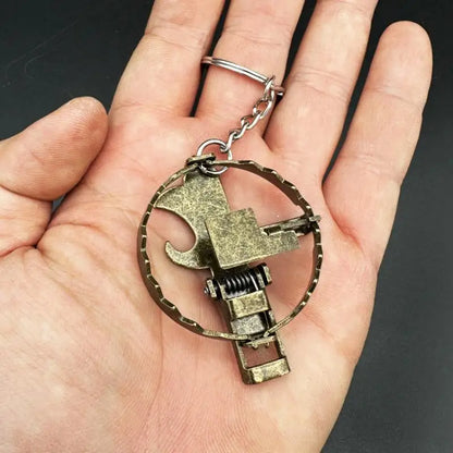 Mini Mouse Trap Keychain - Stainless Steel Clip Key Ring, Novelty Bag Charm, and Creative Gift Accessory