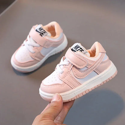 2025 Toddler & Kids White Sneakers — Fashionable Non-Slip Walking Shoes for Boys, Breathable Outdoor Casual Board Shoes