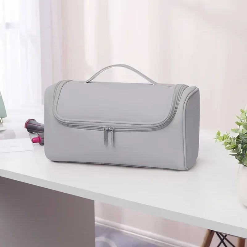 Portable Hanging Hair Dryer Case – Waterproof Non-Slip Storage Bag with Hideable Hook & Large Capacity for Hair Tools