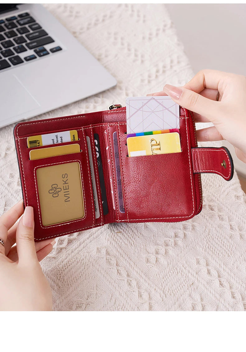 Retro Hollow-Out Short Purse for Women – Multi-Card Zipper Wallet, European & American Fashion Design
