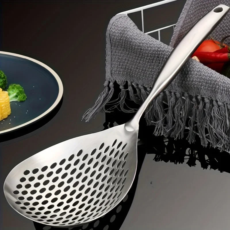 201 Stainless Steel Kitchen Strainer with Wood Handle – Pepper Seasoning Colander, Sieve & Cooking Scoop Spoon