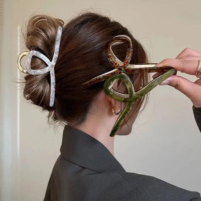 Metal Hair Clip for Women | Large Shark Clip, Hair Volume Accessory & Stylish Headband